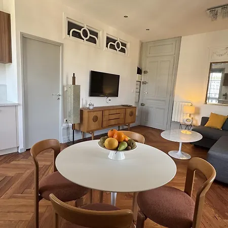 T2 Lumineux Avec Wifi, Dans Palace Historique Pour 1/2 Personnes - Fr-1-555-46 Lägenhet Aix-les-Bains