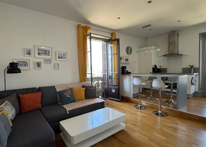 T2 Lumineux Avec Wifi, Dans Palace Historique Pour 1/2 Personnes - Fr-1-555-46